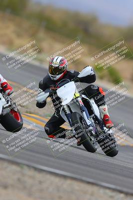 media/Jan-15-2023-SoCal Trackdays (Sun) [[c1237a034a]]/Turn 3 (1115am)/